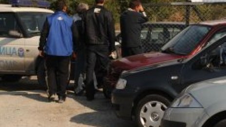Акция "Кюстендил": 14 коли с фалшиви документи, иззеха оръжия