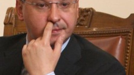 Много ме боли...
