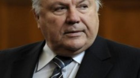 Обединено дясно се ражда пролетта