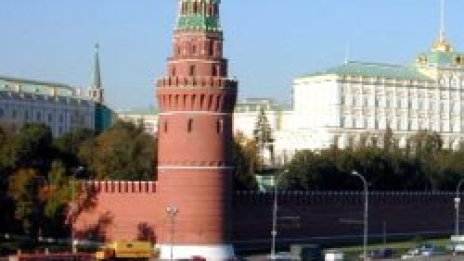 Дипломати въртят държавни имоти като бащиния