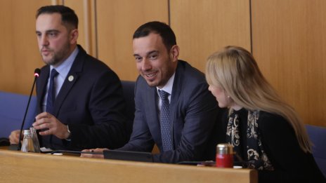 СОС одобри небостъргача в "Младост", "Спаси София" плаши с блокада