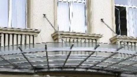 "К'во ми се правиш на велик, щ'а смачкам"