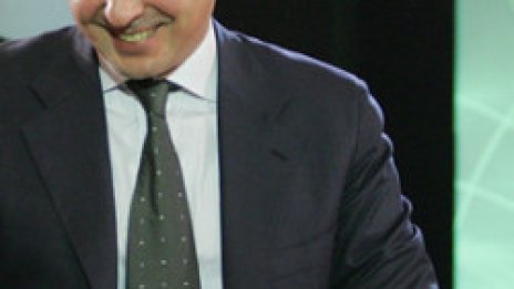 Смях напуши Станишев: Промени в конституцията ли?