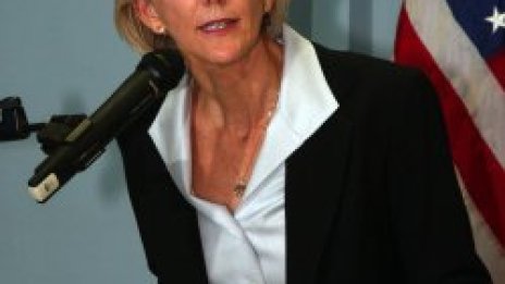 US бази в България няма, отсече посланик Макълдауни