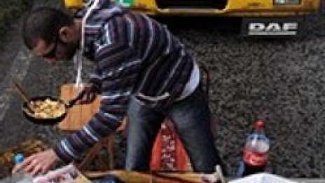 Почти хуманитарна криза на Кулата