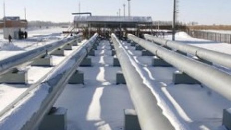 Пробили дупка в тръбопровода край Бургас, точили дизел