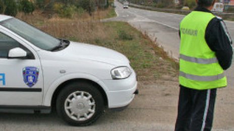 24 часа арест за шофьор, предложил подкуп на полицай