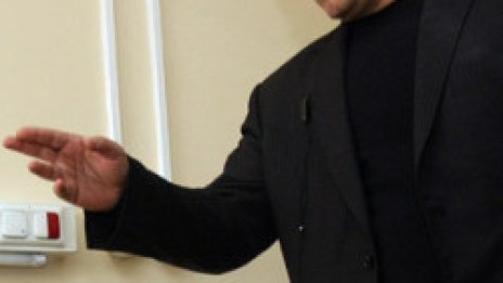 Борисов: Станишев говори като каруцар от Банкя