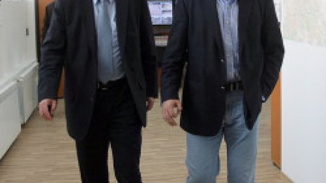 Борисов отвръща на Миковия удар