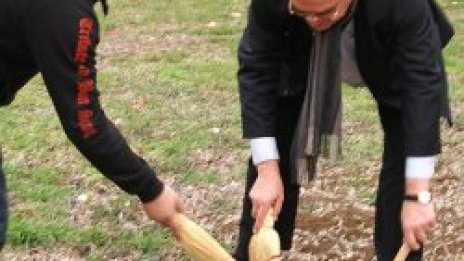 Министър Цветанов се размете из Каварна