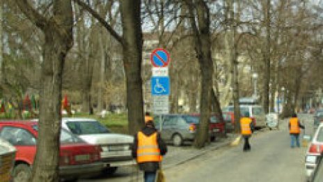 Войската грабва метлите. В София е криза – боклучена!
