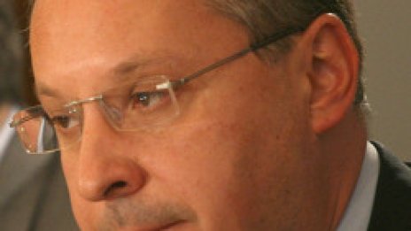 Станишев се заинати за 8% бариера за влизане в НС
