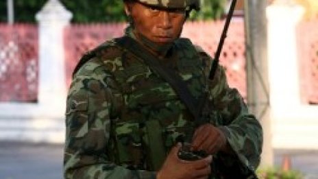 Тайландските власти анулираха паспорта на Шинаватра