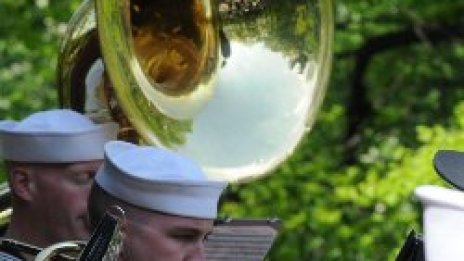 Духови оркестри ще надуват тръби за Деня на храбростта