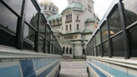 Кремиковци умира