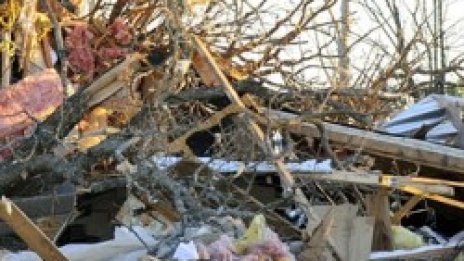 Торнадо вилня в Мисури, един човек е загинал