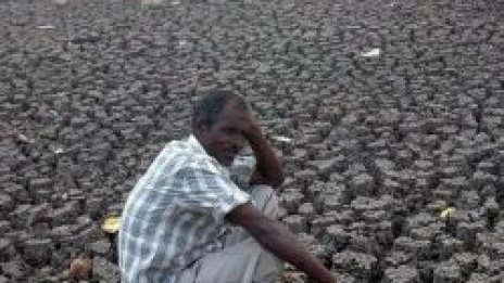 1100 нощи. Ни повече, ни по-малко