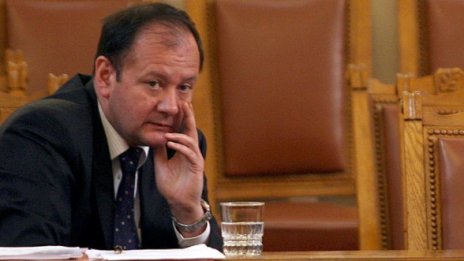 Миков с едно голо "Съжалявам за ситуацията!"