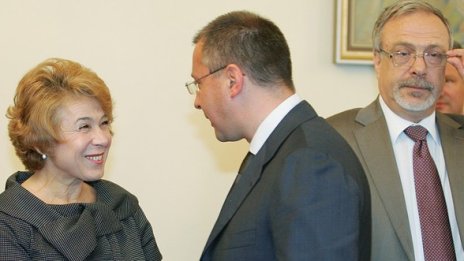 Ройтерс: Предизборен правителствен популизъм