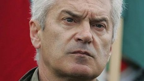 Атакисти си спретнаха скандал при регистрацията на шуменската листа