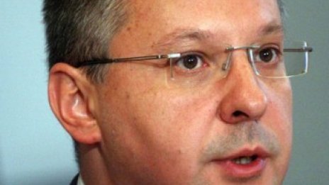 Станишев: Пестим 500 млн. лева от съкращаване на разходите