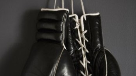 Крадец неудачник падна в лапите на боксов шампион