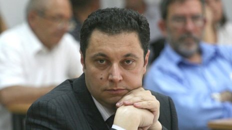 Янев: Синята коалиция се държи сякаш е със 150 мандата