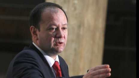 На изпроводяк Миков разглежда строежите на РПУ-та