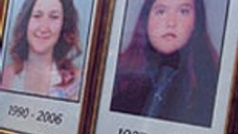 Разпитват учителката, видяла убитите Белнейски