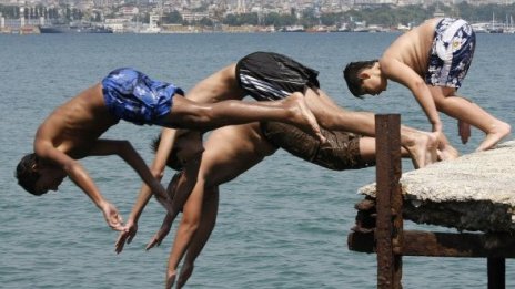 България &ndash; гърне с мед за купонджиите