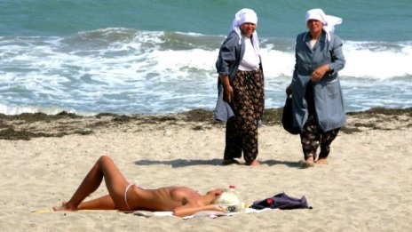 Морето ни мръсно, туристите &ndash; незадоволени