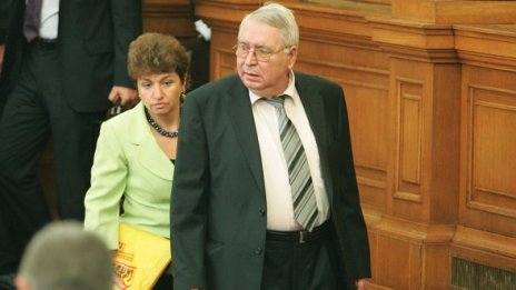 БСП и ДПС: Пуснете доносниците ни до шефски места в НС