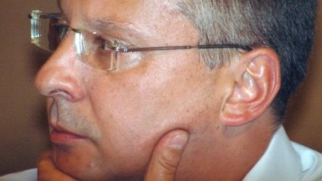 Притеснен съм за безработицата, изплака Станишев