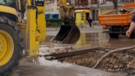 Спират топлата вода в "Люлин" 2