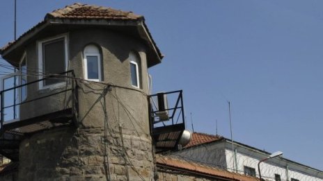 Външно: 300 българи са задържани по света за наркотрафик