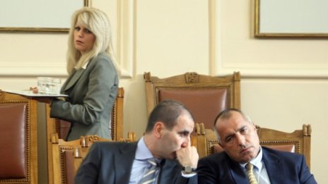 Законът за МВР забърка каша вдясно