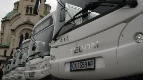 Пускат парното в автобусите едва на 1 ноември