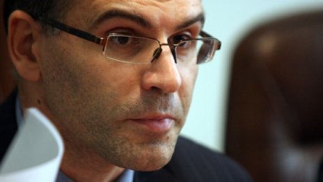 Дянков зове за 3% спад на лихвите