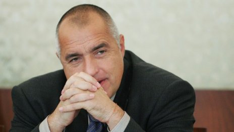 Премиерът обеща на полицията новогодишни чудеса