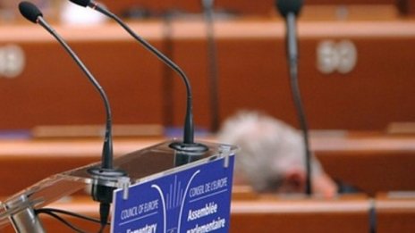 Страсбург ни препоръча нов диалог с македонците в България