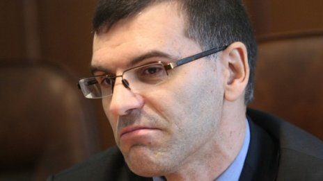 БАН не прави наука, в БАН са феодални старци!