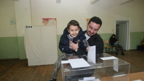 ГЕРБ печели във Враца, Правец и Панчарево