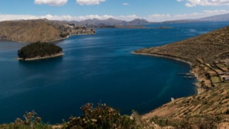 Eзерото Титикака пресъхва - за 8 месеца с 81 см