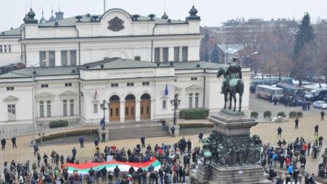 Митинги &ndash; по всяко време на денонощието