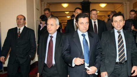 Яне не дочака 16,24 часа на 27 януари