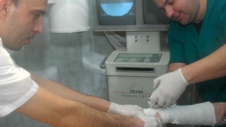 За шест часа 68 изпочупени са преминали през "Пирогов"