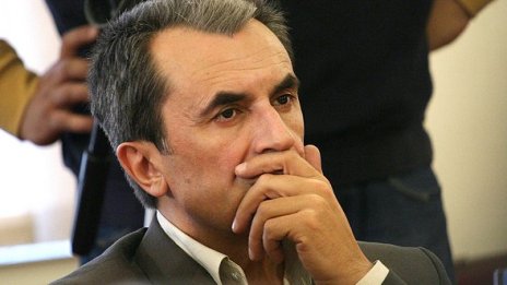 Орешарски коригирал бюджет 2008 700 пъти