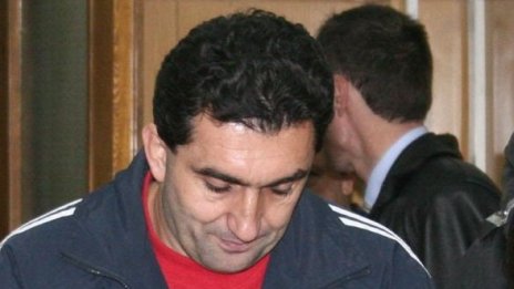 За 3 мин и 10 сек килърът духнал от затвора във Варна