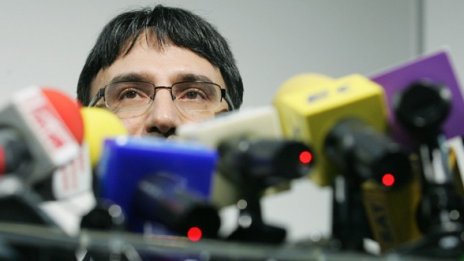Не сме правили "конкурс за красота" за Михов