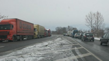 Външно: Гърция спи, премиерът ни &ndash; не